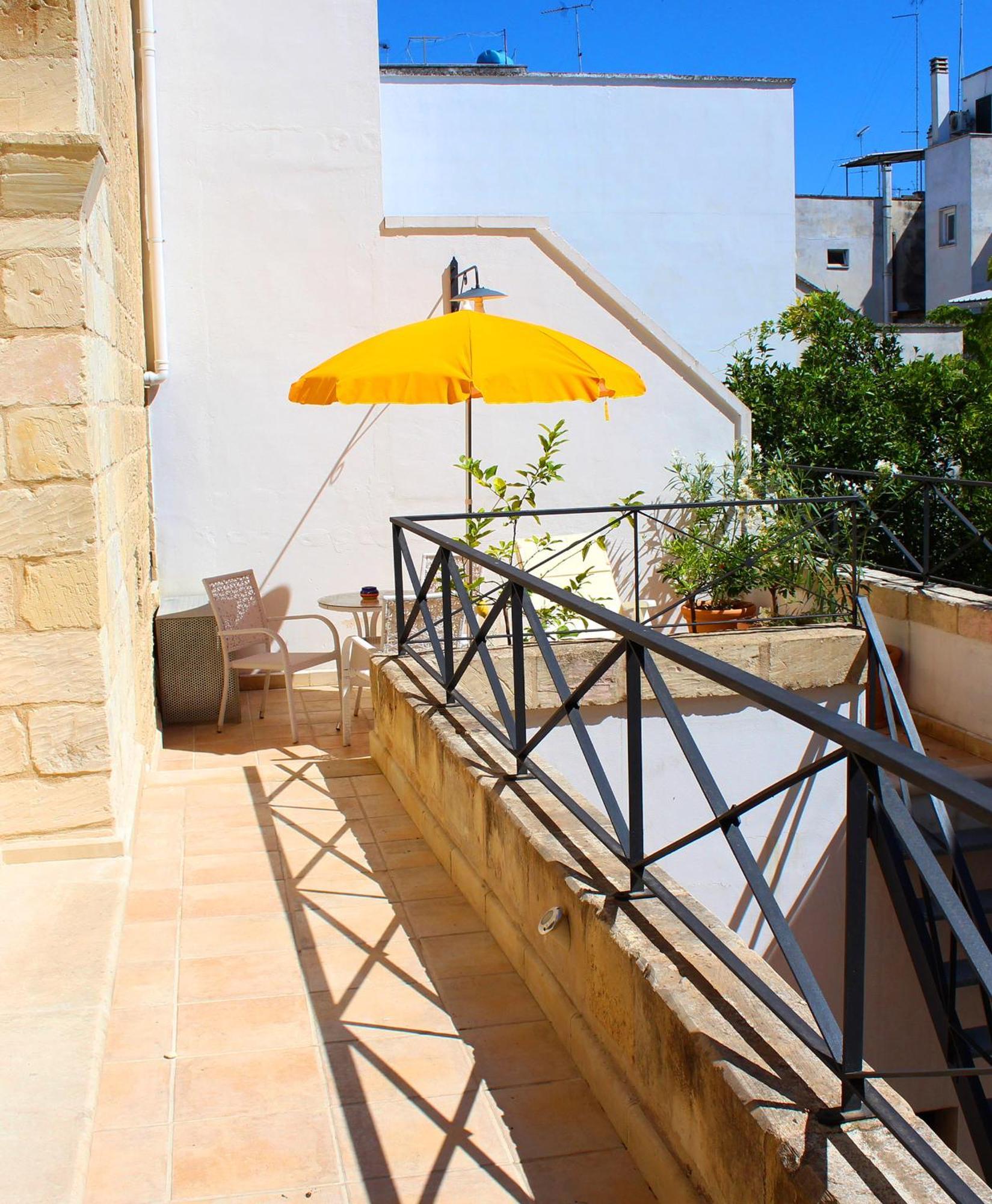 ليتشي B&B Residenza Pizziniaco الغرفة الصورة